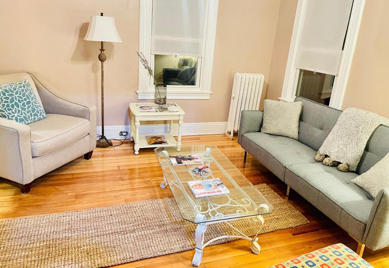 Delightful 2Br Apartment With Balcony - 15 Min From Mohegan Sun- Foxwoods Casinos & Mystic New London Bagian luar foto