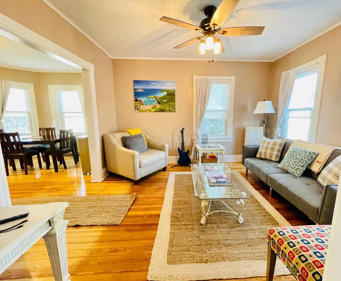 Delightful 2Br Apartment With Balcony - 15 Min From Mohegan Sun- Foxwoods Casinos & Mystic New London Bagian luar foto