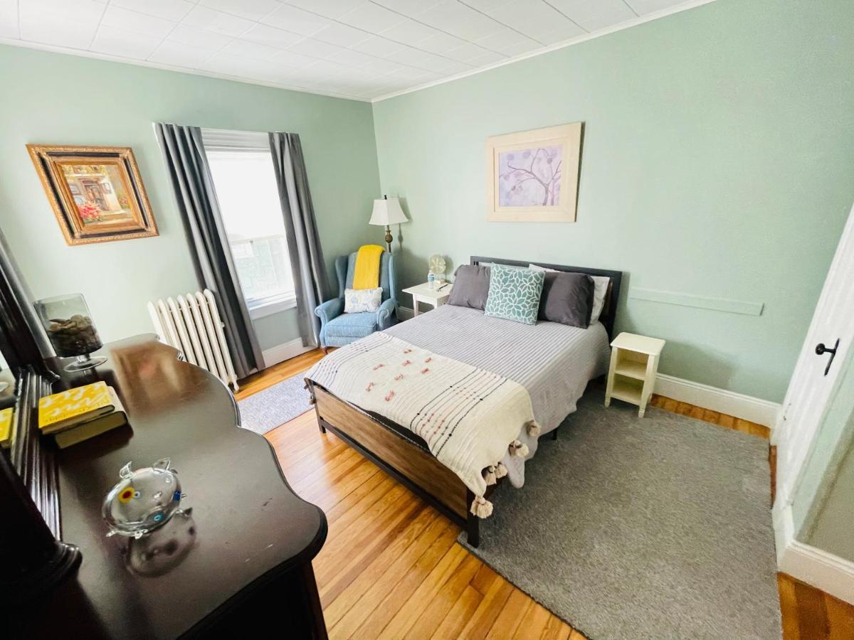 Delightful 2Br Apartment With Balcony - 15 Min From Mohegan Sun- Foxwoods Casinos & Mystic New London Bagian luar foto